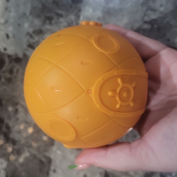 Miniverse SpongeBob SquarePants Pretty Patties - Picture 4 of 4